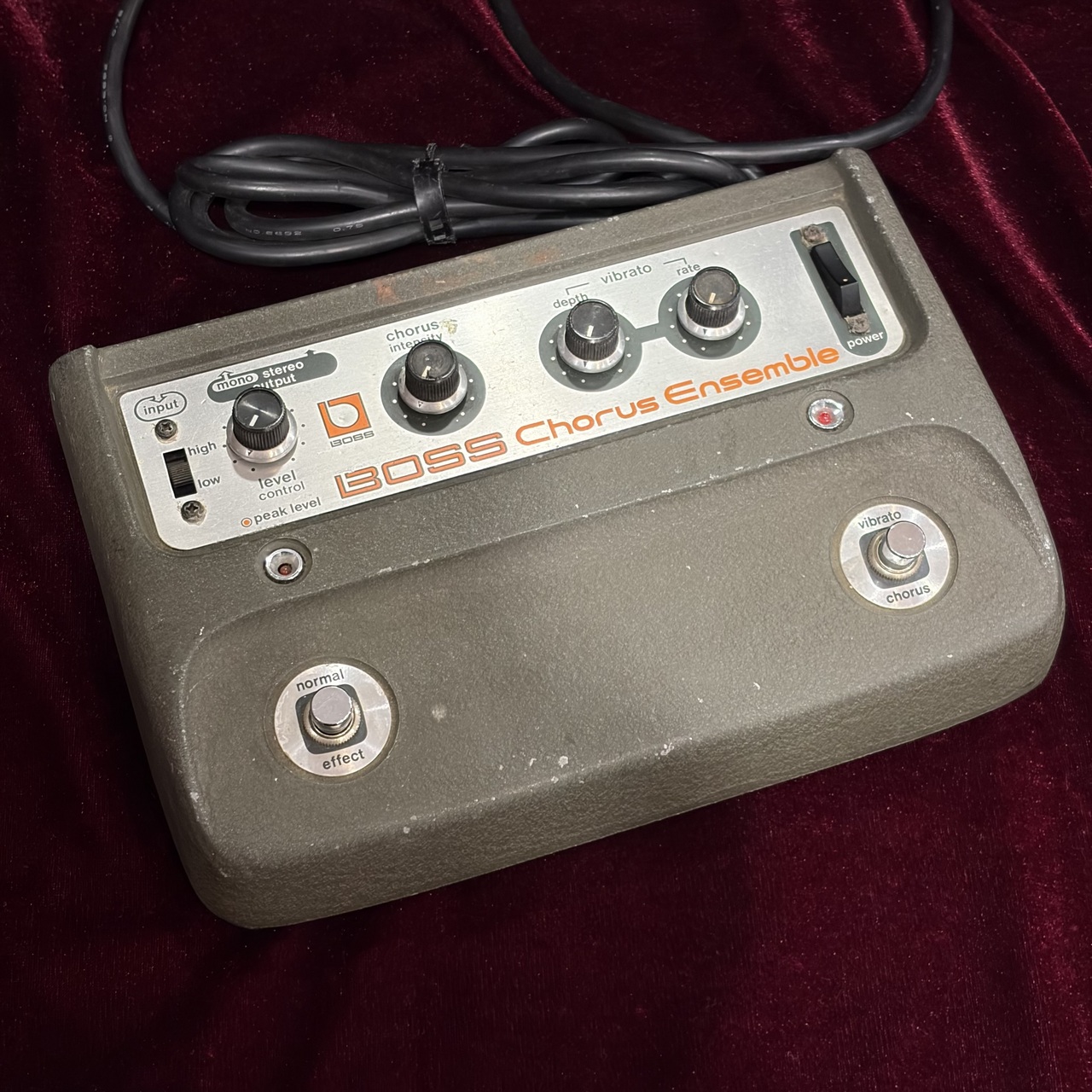 BOSS CE-1 Chorus Ensemble（ビンテージ）【楽器検索デジマート】