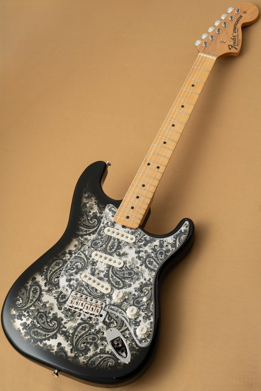 Fender Made in Japan Limited Stratocaster Black Paisley【2025年