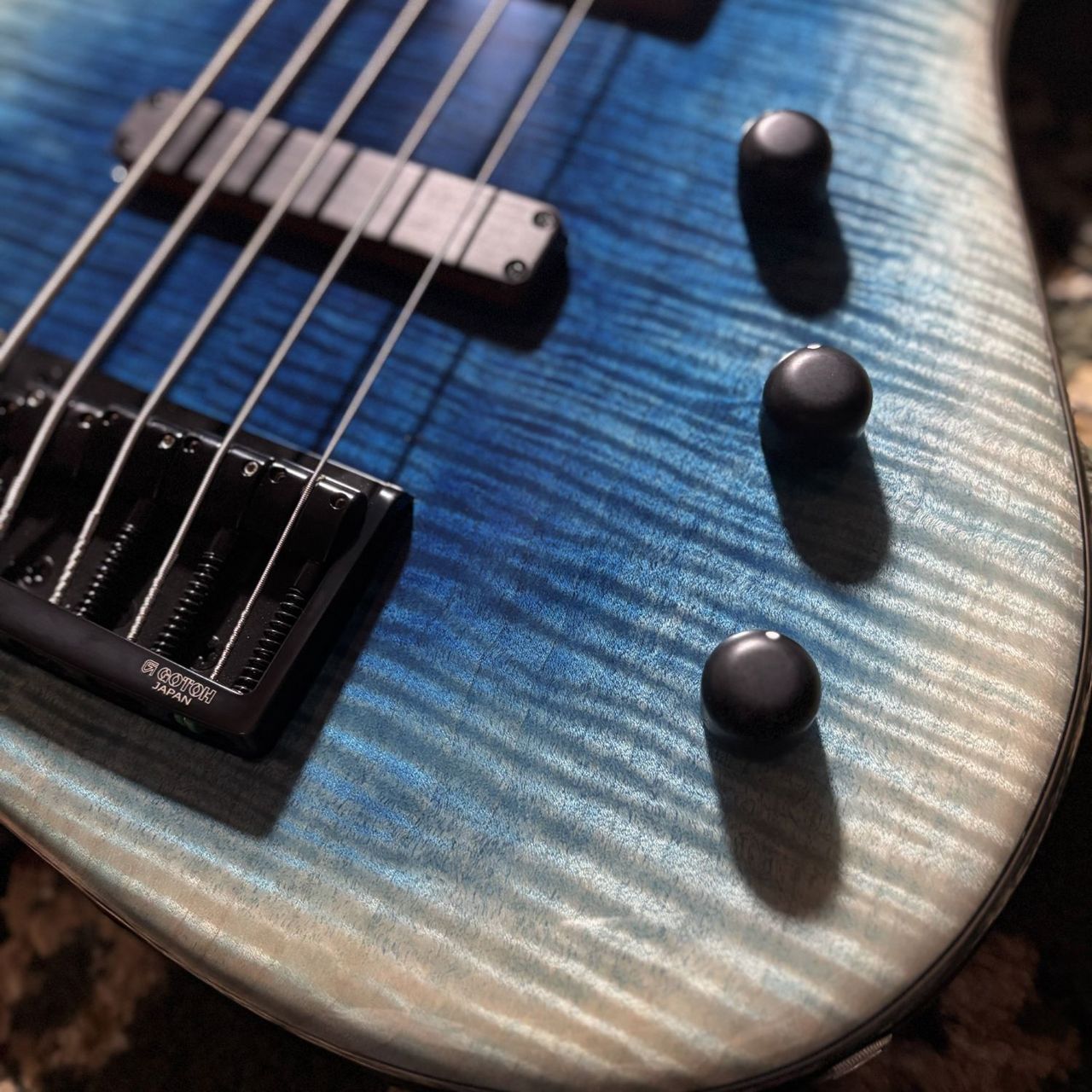 Sugi NB5EM-EX/ASH Arctic Blue【≒4.36kg】（新品/送料無料）【楽器