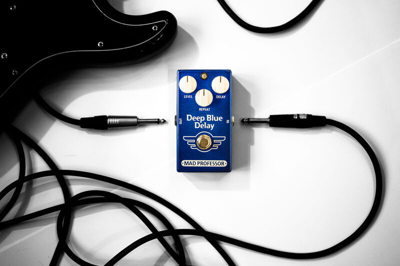 MAD PROFESSOR Deep Blue Delay FAC（新品/送料無料）【楽器検索