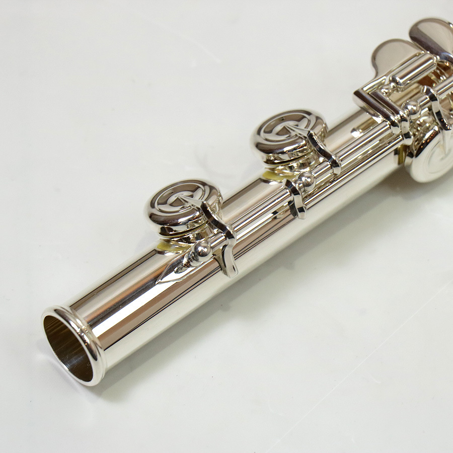 Altus アルタス フルート A907E 頭部管銀製 925刻印 楽天市場】Altus アルタス フルート A907E 頭部管銀製モデル : 伊藤