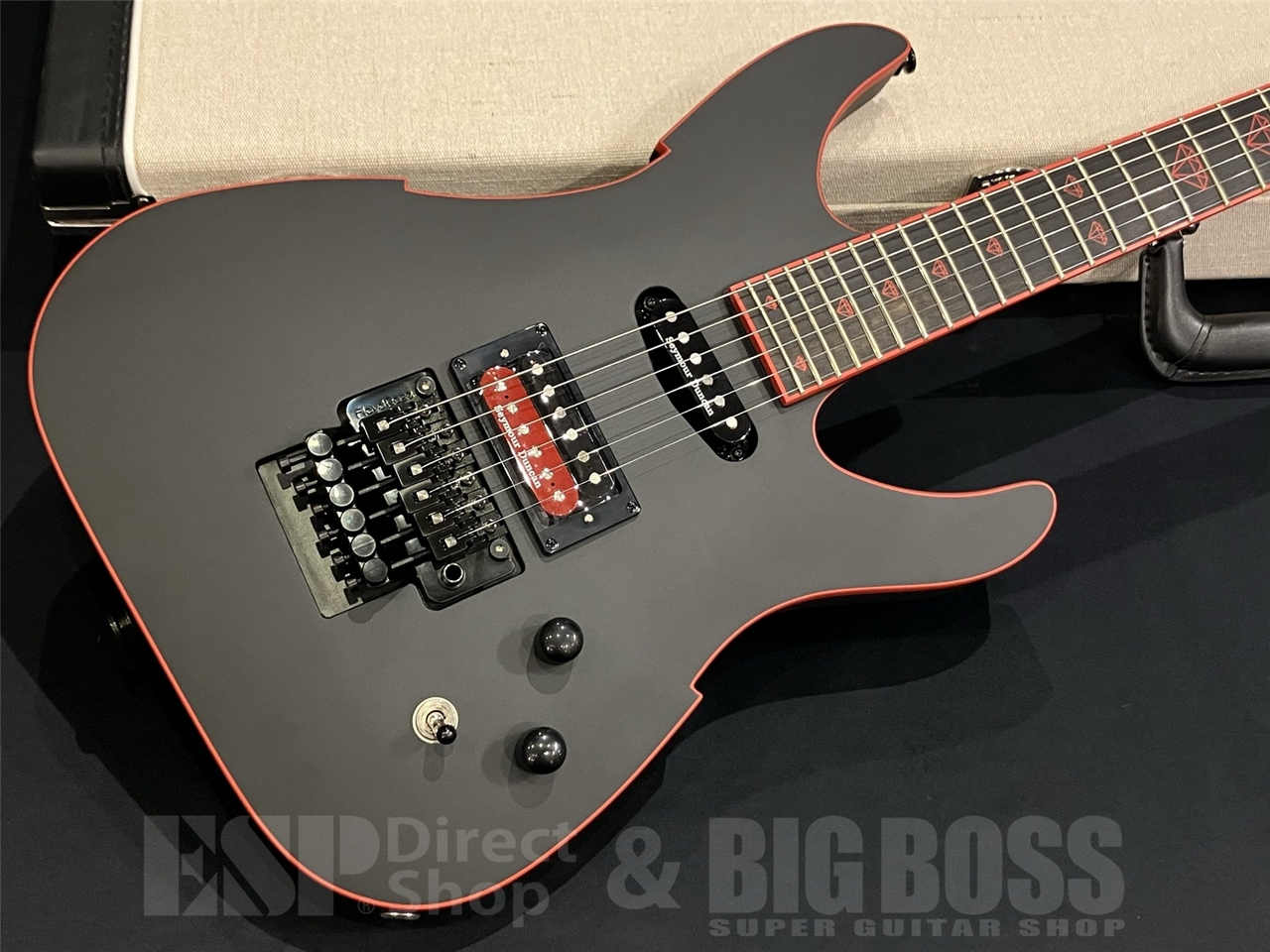 PEAVEY Adrian Vandenberg Signature Guitar / Matte Black（新品/送料