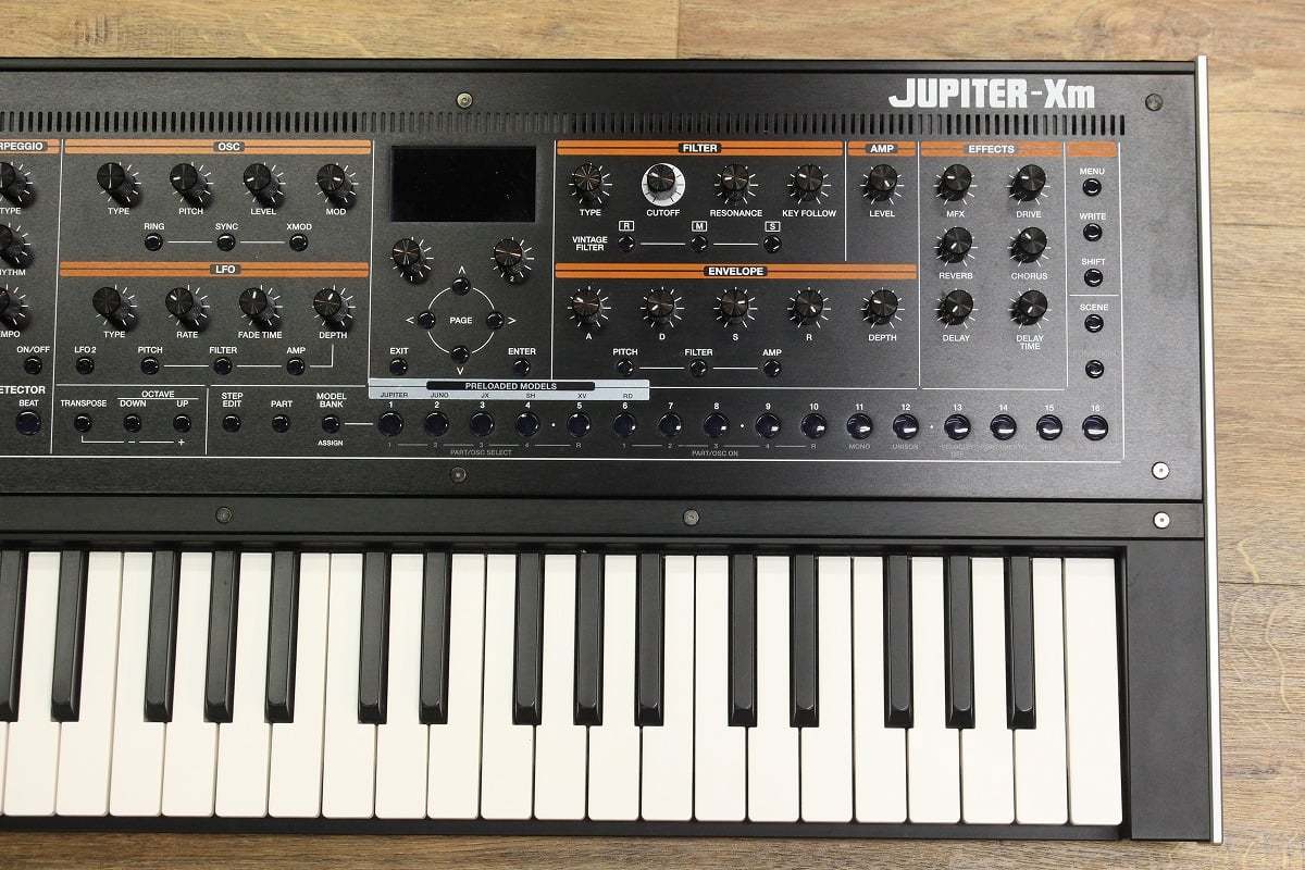 Roland JUPITER-XM シンセサイザー 他社ソフトバッグ付き