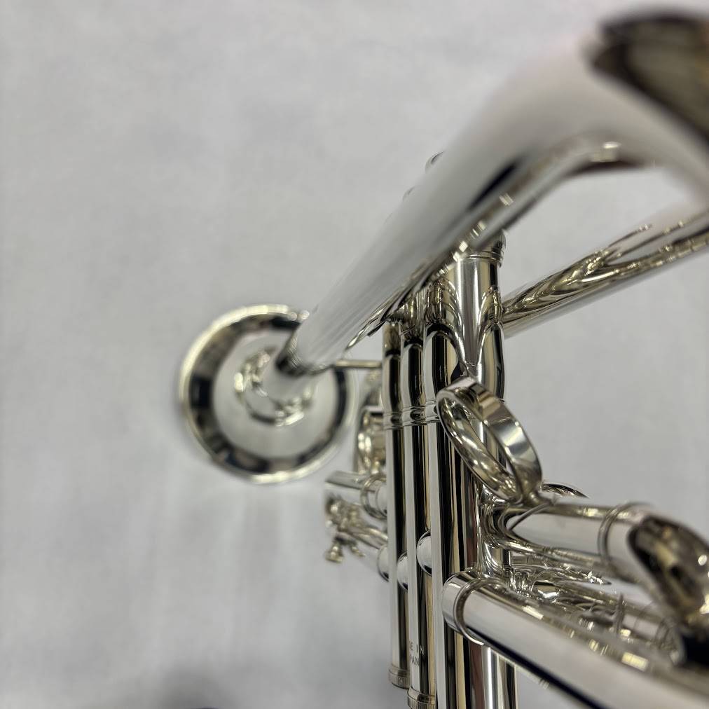 YAMAHA YTR-8335RS 銀メッキ仕上げ B♭ トランペットYTR8335RS（新品