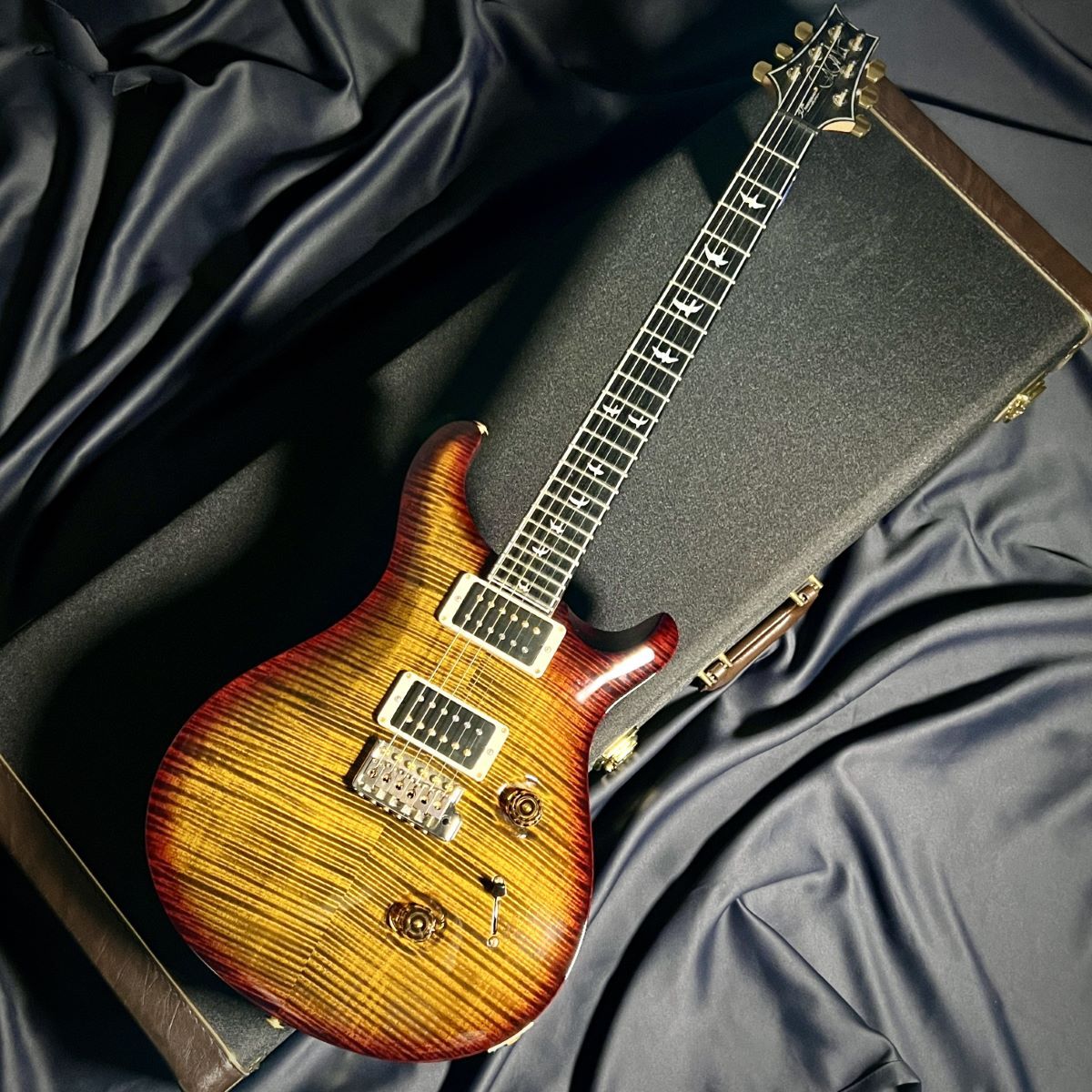 Paul Reed Smith(PRS) Artist Package Custom24 Black Gold Burst  2014年製【委託品】（中古/送料無料）【楽器検索デジマート】