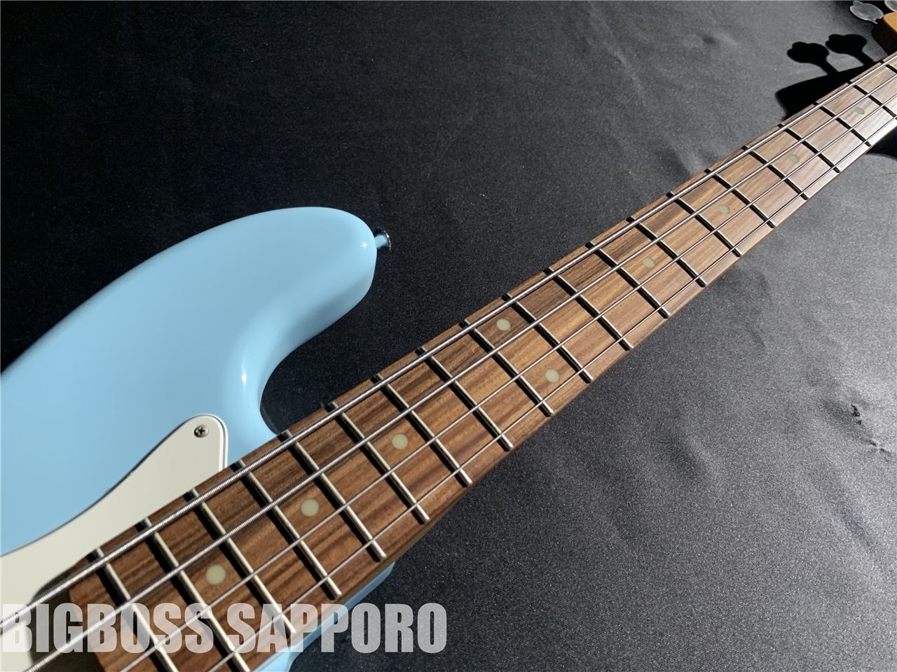 EDWARDS E-JB-105R (Sonic Blue)（B級特価/送料無料）【楽器検索 