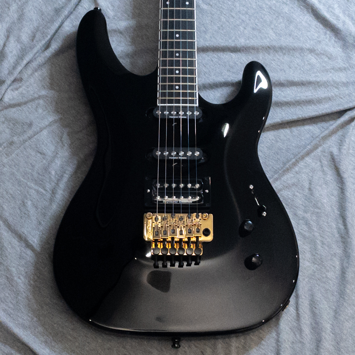 Aria Pro II RS-CUSTOM BK(Black)（新品特価）【楽器検索