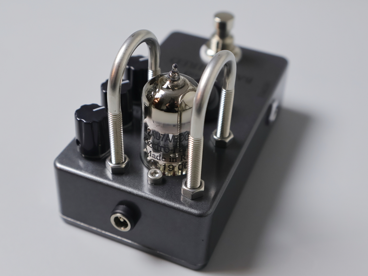 Beyond Beyond Bass Wired 【ベースプリアンプ】【USED】（中古