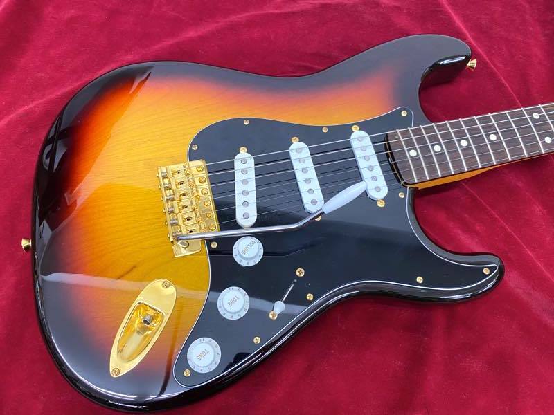 Fender Japan Exclusive Classic 60s ストラトエレキギター