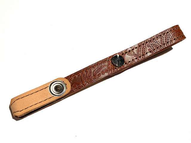 Grande uomo Strap Tie Paisley Brown & Natural アコギ用ストラップ アタッチメント（新品）【楽器検索デジマート】