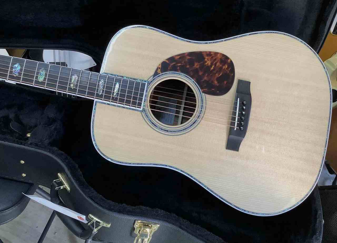 K.Yairi YW-1000HQ 【 ハカランダ 】 マイク搭載 アンプに繋げる