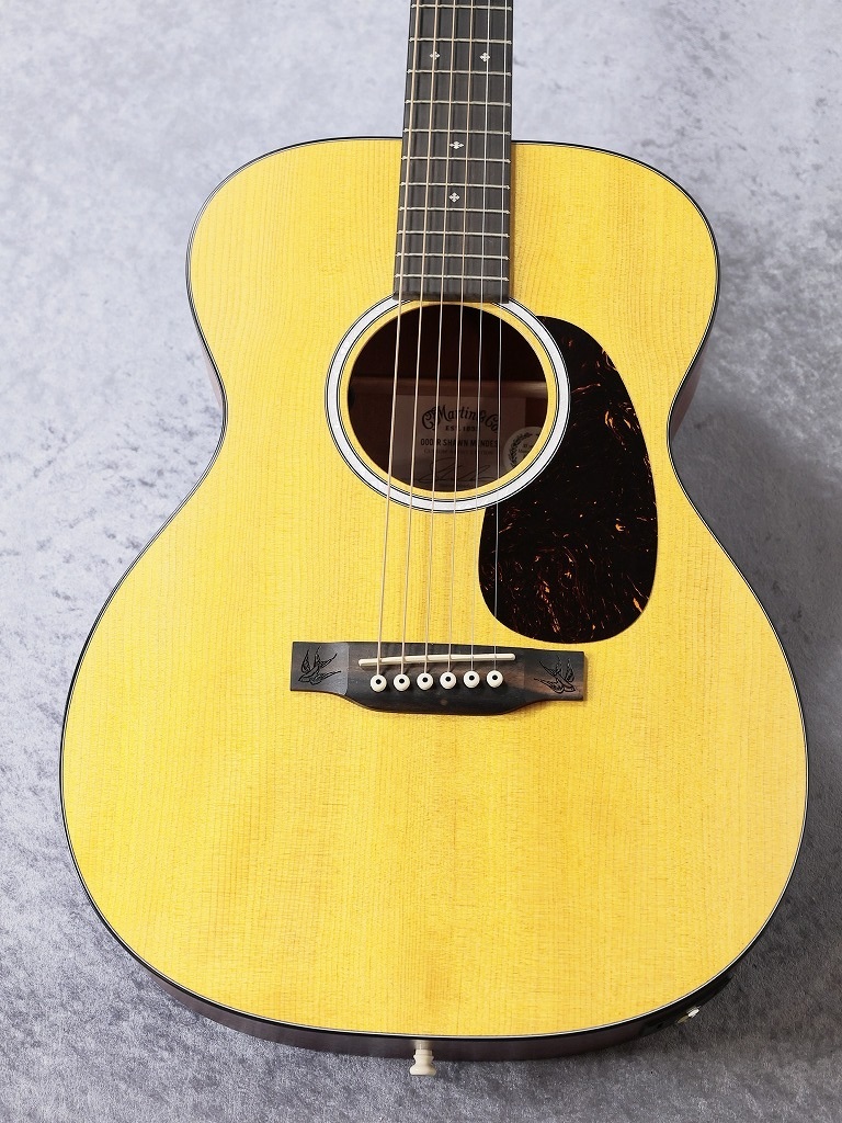 Martin 000JR-10E Shawn Mendes 美品 000JR-10E Shawn Mendes | 【クロサワ楽器店オンラインショップ