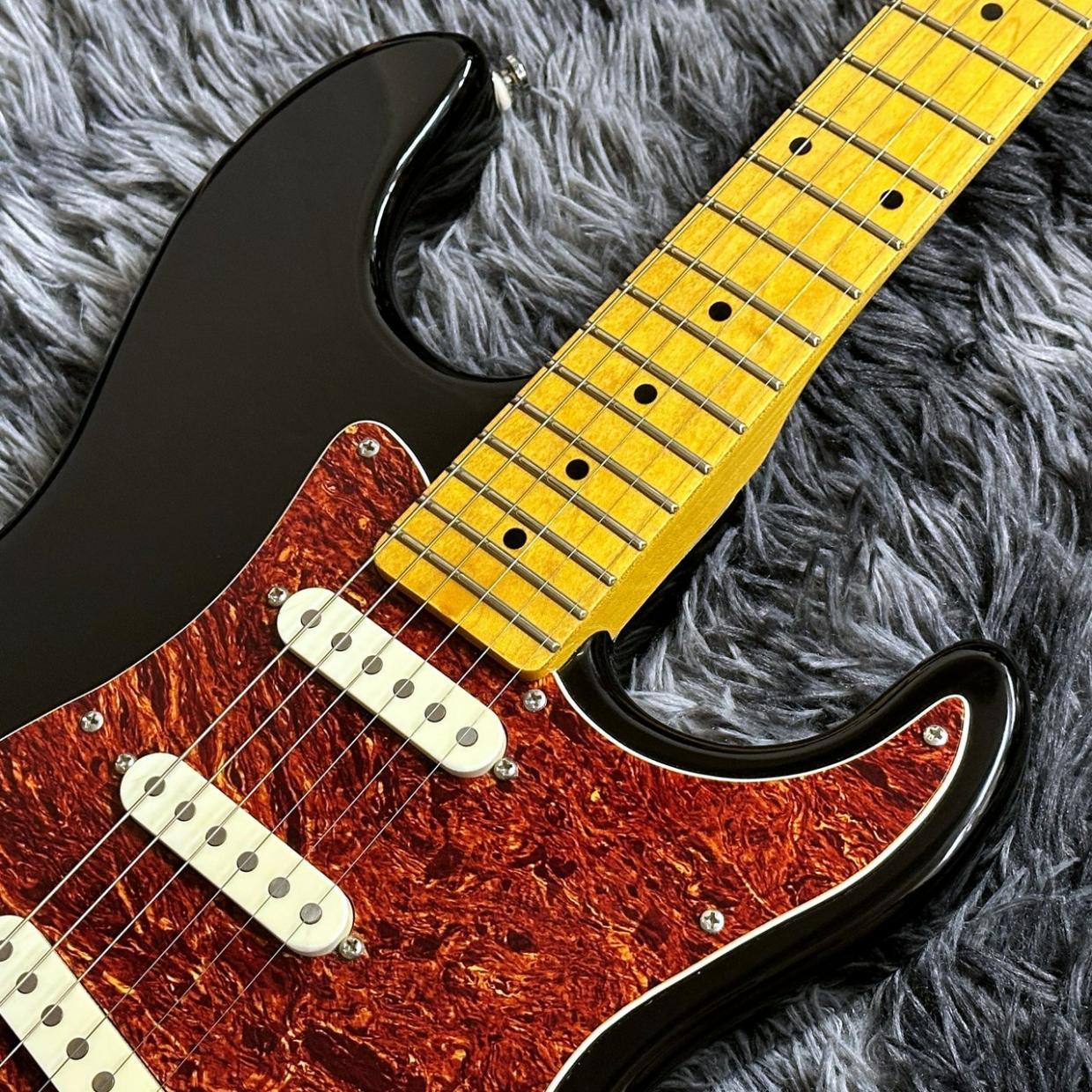 G&L Tribute Legacy Gloss Black / Maple 【中古】【2018年製】（中古