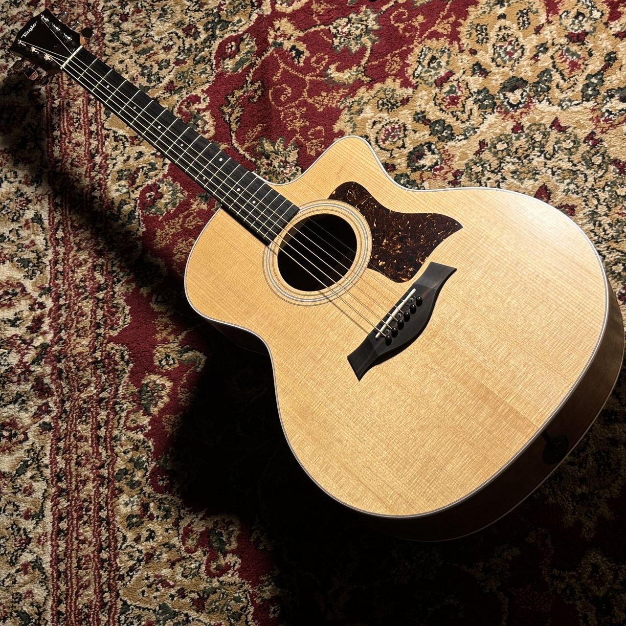Taylor 214ce Walnut【現物画像】（新品/送料無料）【楽器検索デジマート】