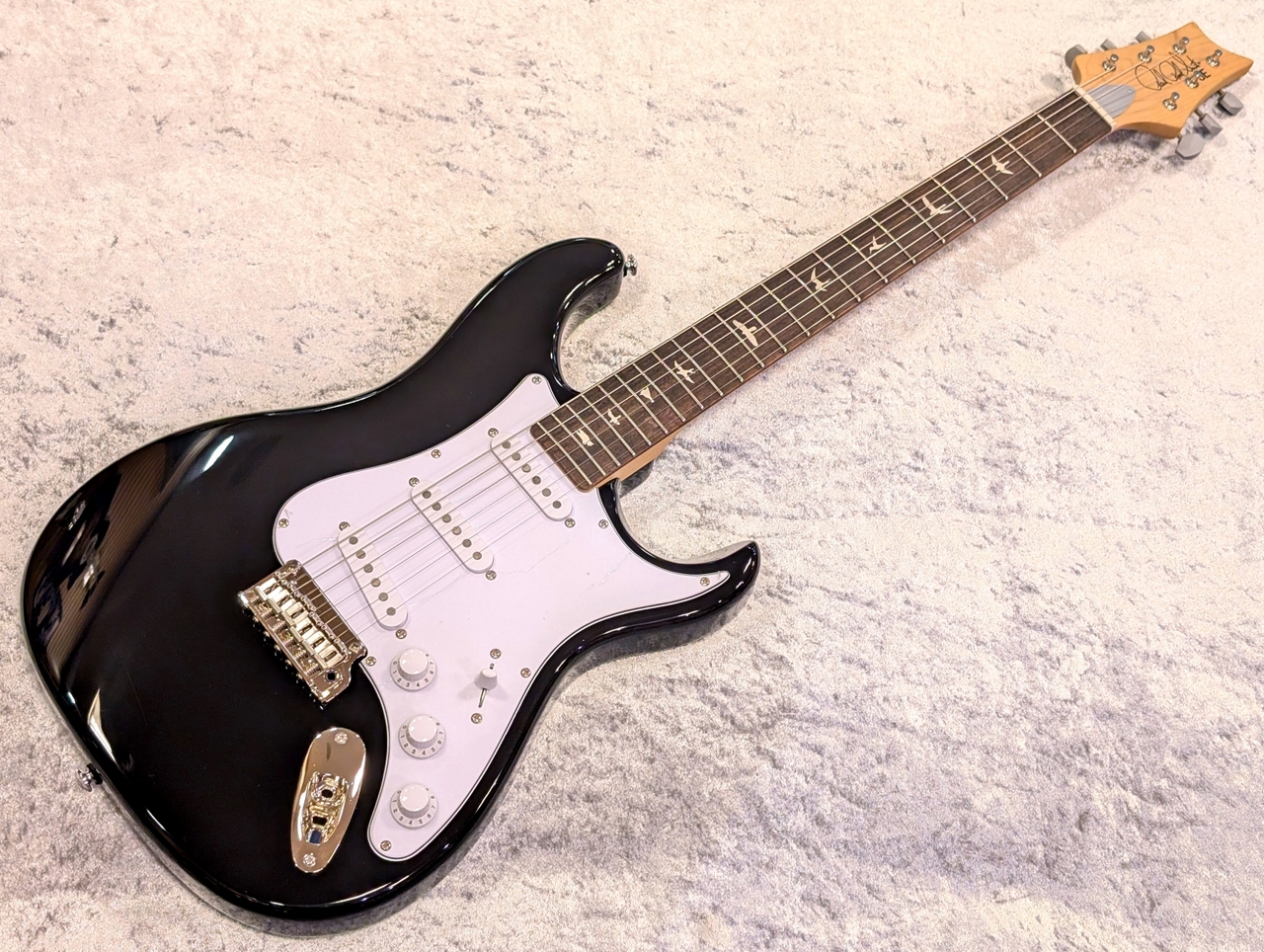 Paul Reed Smith(PRS) SE Silver Sky Maple / Piano Black【2023年製