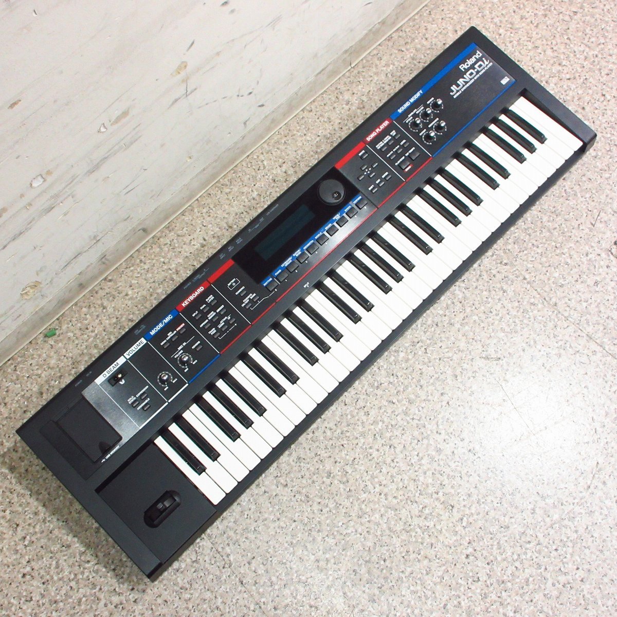 Roland JUNO-Di 61鍵シンセサイザー Roland JUNO-Di 軽量☆61鍵シンセサイザー 【横浜店】（中古/送料無料
