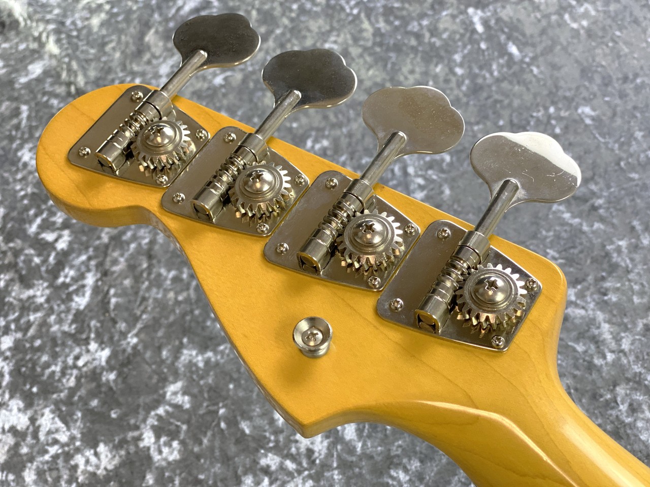 Fender Japan PB62-500 - Vintage White -【3.96kg】【1991年製