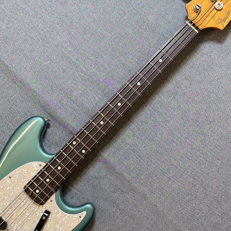 RITAO様リクエストFender japan MB98-70SD Fender Japan MB98-70SD FRD 1999-2002年 ムスタングベース フェンダー