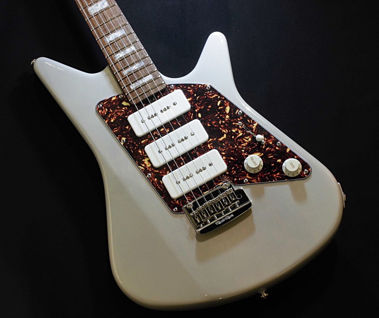 MUSIC MAN BFR Albert Lee / Ghost in the Shell【アウトレット