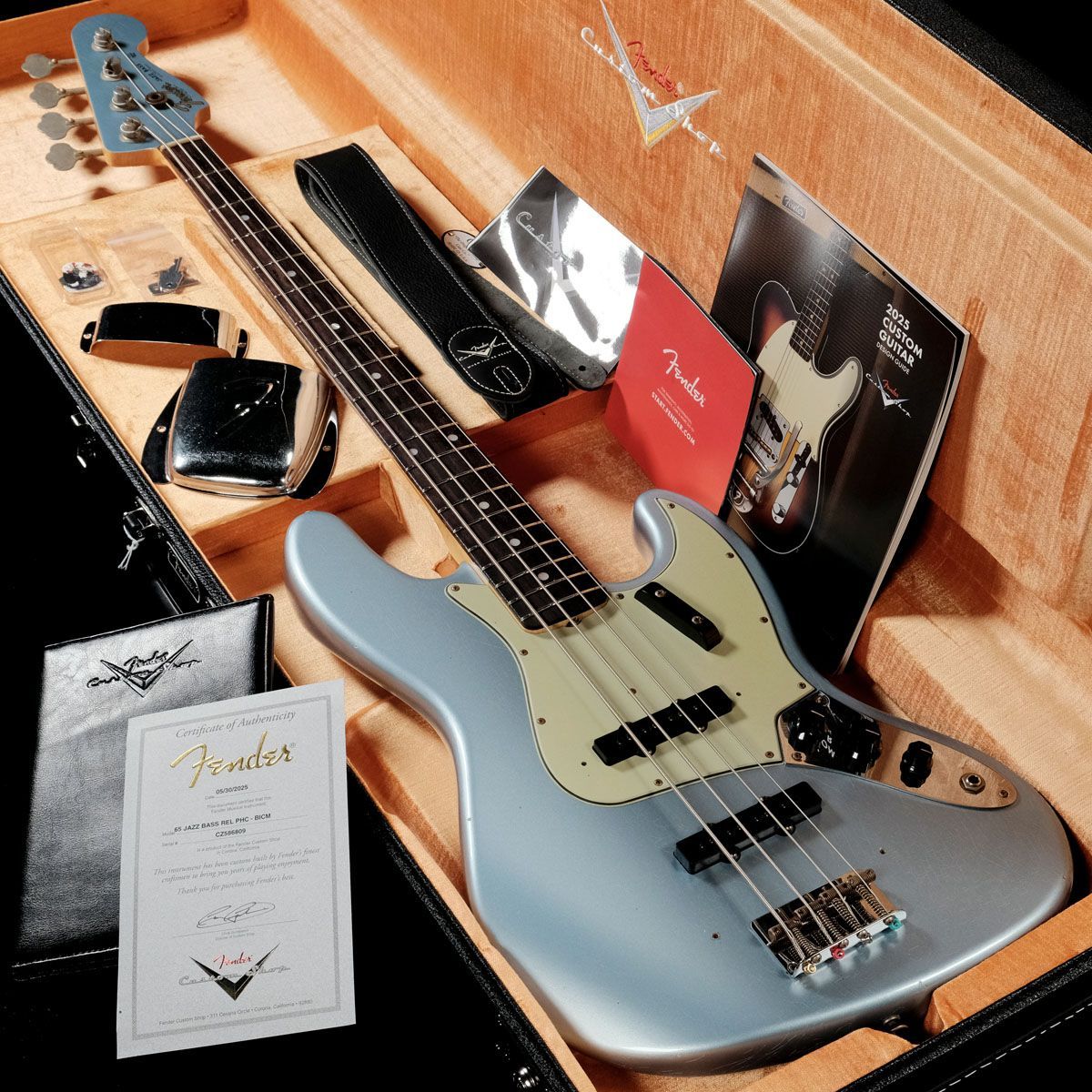 Fender Custom Shop 1965 Jazz Bass Journeyman Relic Matching Head 