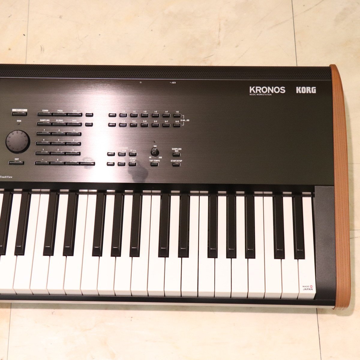 KORG KRONOS2 73 【梅田店】（中古/送料無料）【楽器検索