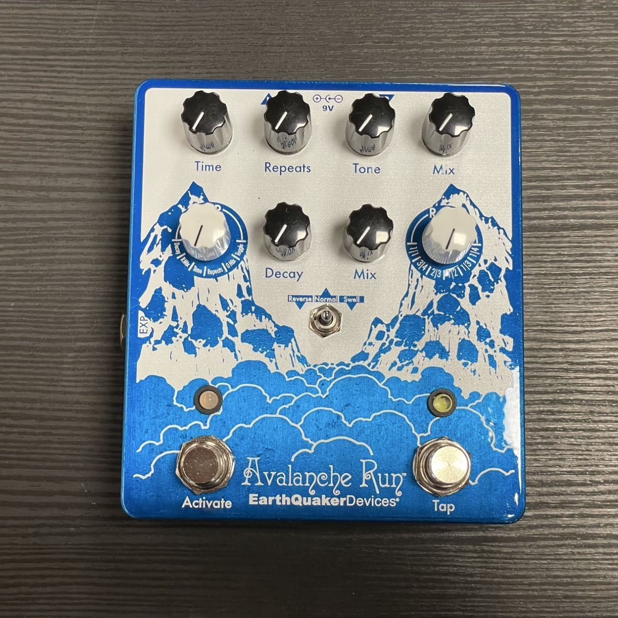 EarthQuaker Devices Avalanche Run コンパクトエフェクター ステレオ