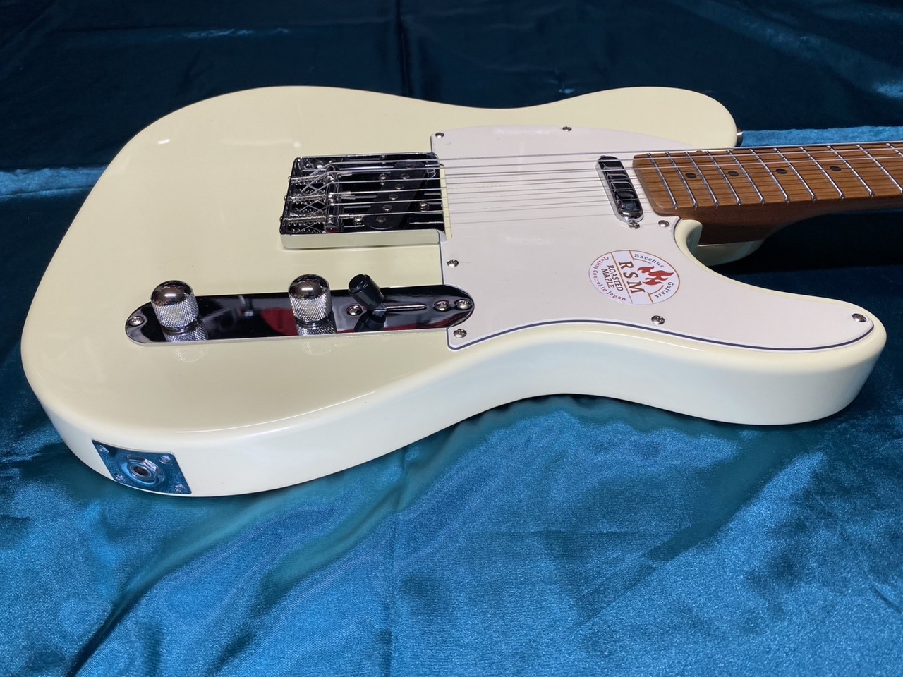 Bacchus BTE-1DX RSM/M OWH（新品）【楽器検索デジマート】