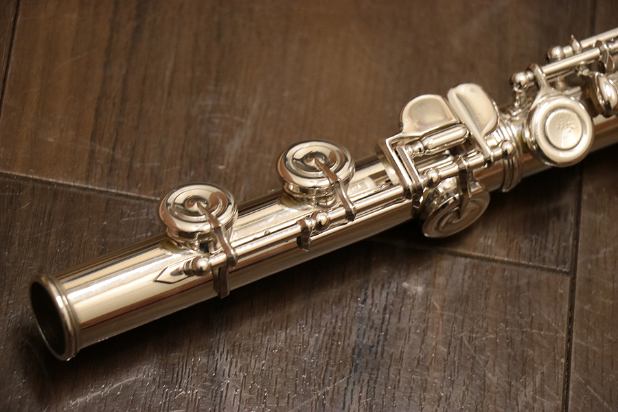 YAMAHA ヤマハ YFL-511 管体銀製フルート 【1年保証】 【SN 4527