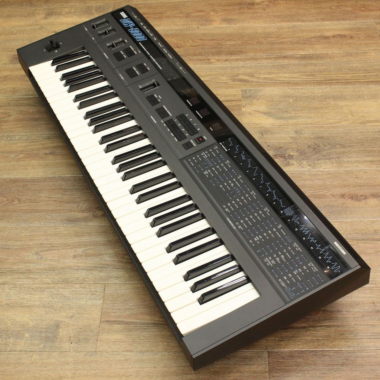 鍵盤楽器 KORG DW-8000 Programmable Synthesizer KORG DW-8000 【キーボードマート新宿】【新宿店】（ビンテージ/送料