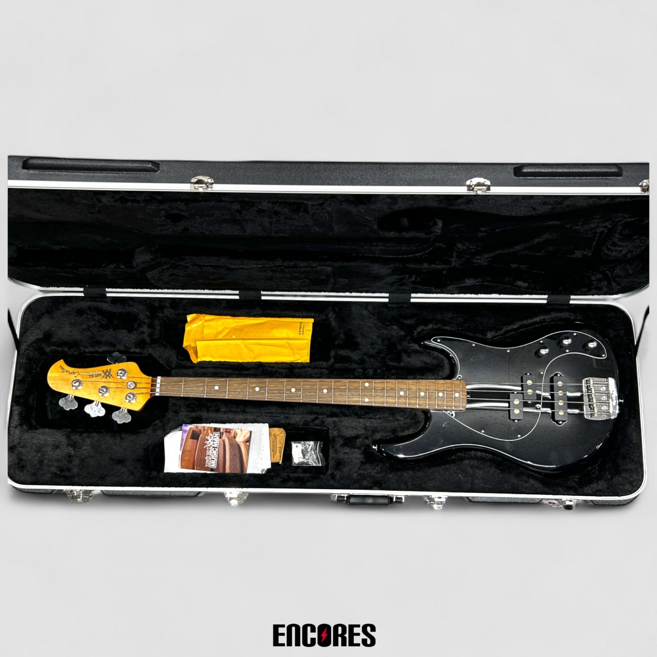 MUSIC MAN Caprice Bass（中古）【楽器検索デジマート】