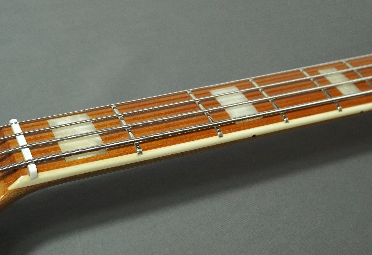 Sire V8-4st / Tabacco Sunburst【#2N25370822】【4.69kg】（新品