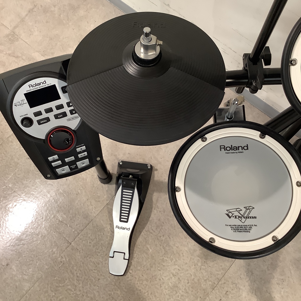 超激得100%新品☆ Roland ローランド V-drums TD-11 電子ドラム イス付き ☆中古☆ 電子ドラム