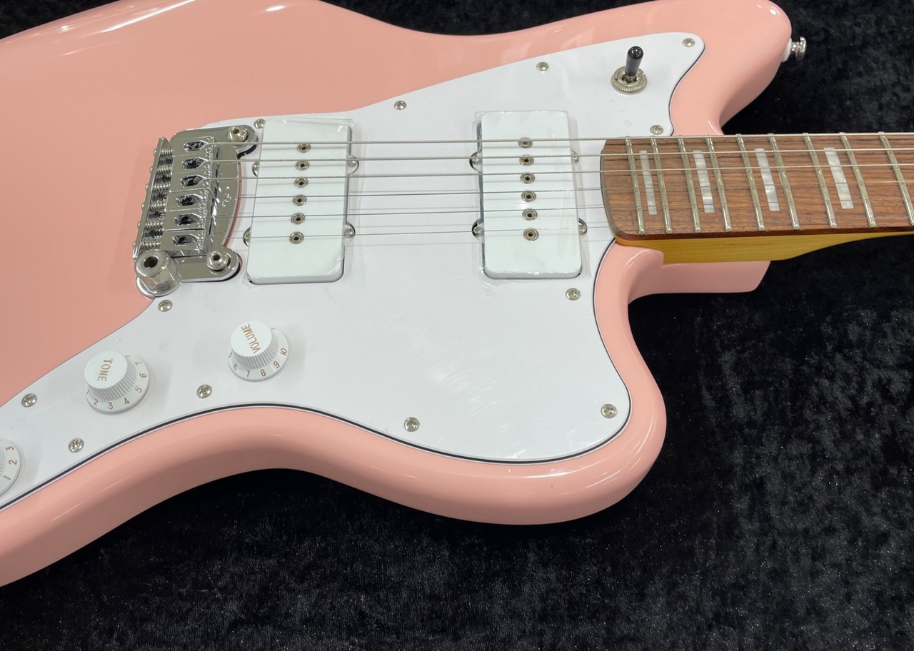 【極美品】G&L Tribute Doheny Pink エレキギター G&L Tribute Doheny Electric Guitar - Shell Pink | Sweetwater