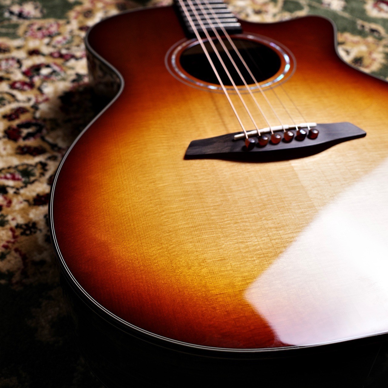 Furch Yellow OMc-SR Red Sunburst（新品/送料無料）【楽器検索