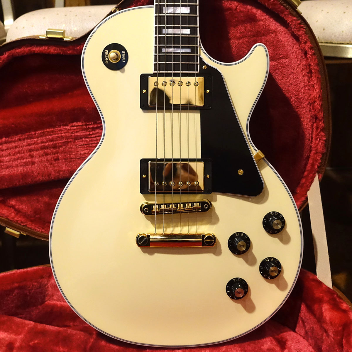 Gibson Les Paul Custom 70s / Butter Cream（新品/送料無料）【楽器