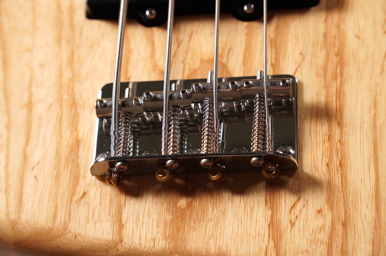 Fender Made in Japan Traditional Ⅱ 70s Jazz Bass -Natural- [4.45