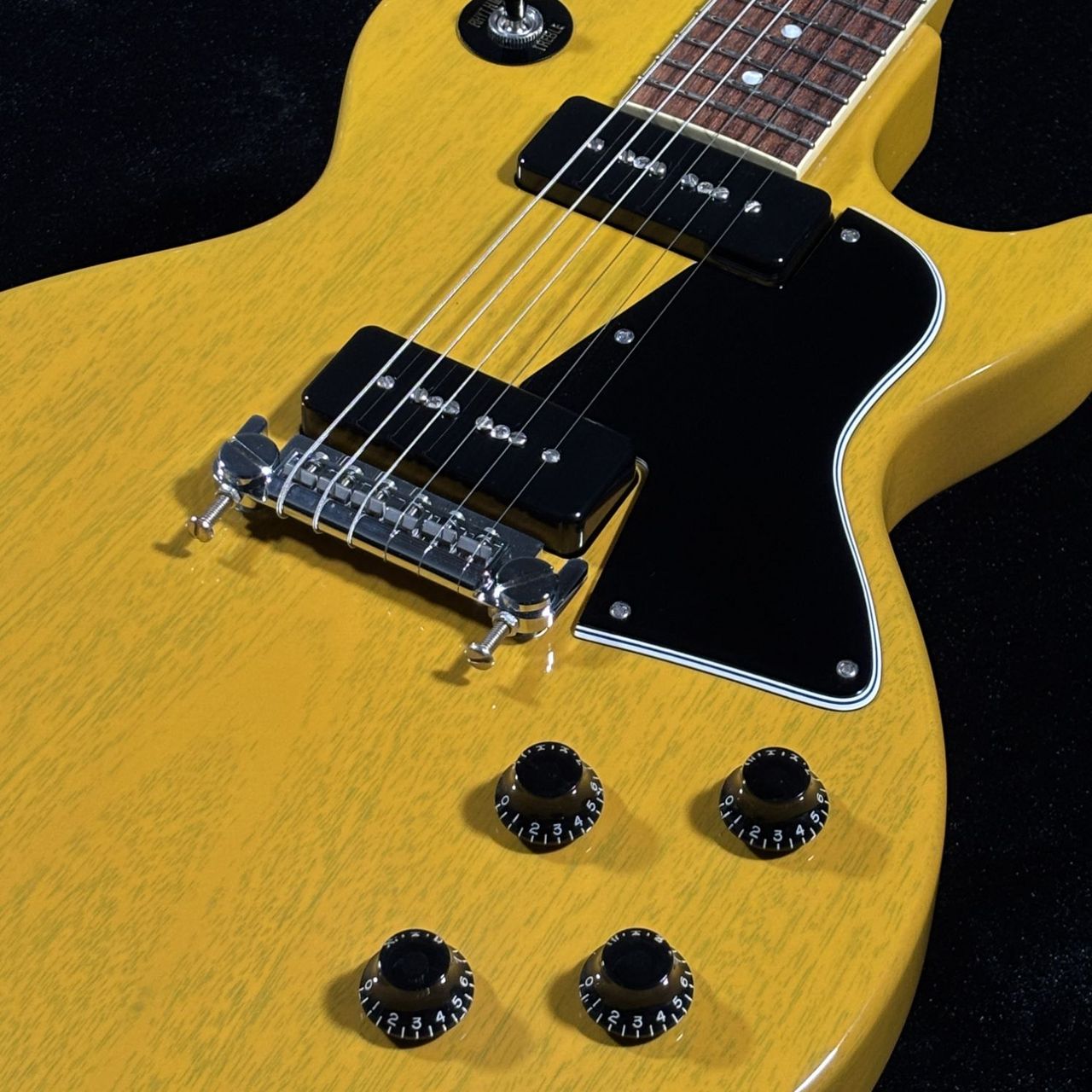 Sonic SLP-S - TV Yellow【期間限定展示/現物写真/3.36kg】（新品特価