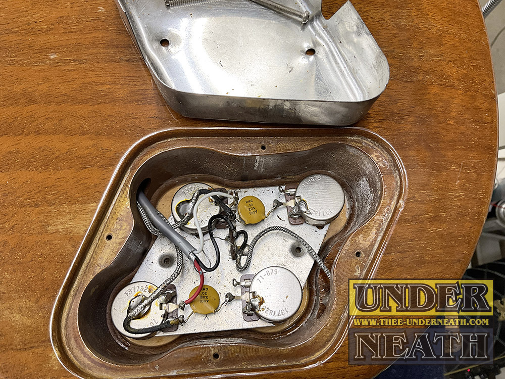 Gibson 1978 Les Paul Deluxe (GT)（ビンテージ）【楽器検索