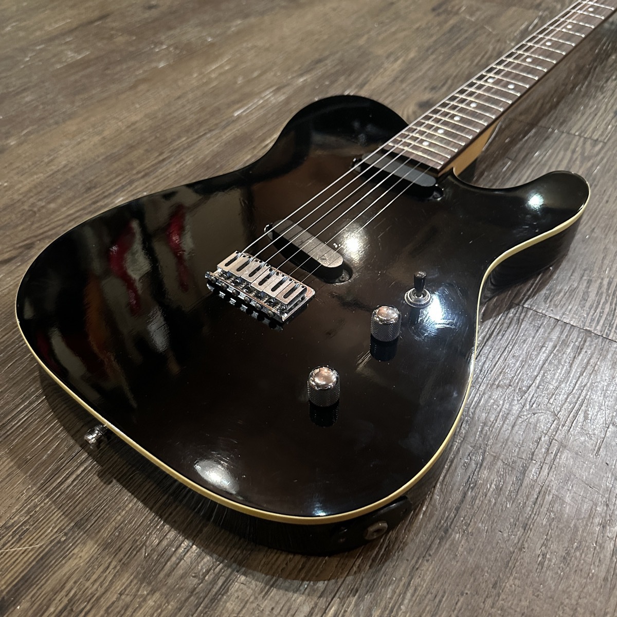 FERNANDES フェルナンデス TEJ-45 布袋寅泰 エレキギター 黒 FERNANDES フェルナンデス TEJ-45 布袋寅泰 エレキギター 黒
