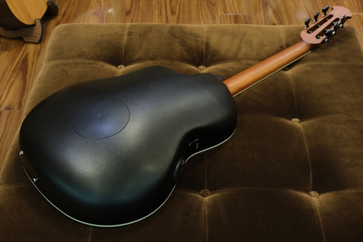 Ovation Celebrity Elite Nylon Mid Depth CE44C-4A-G Aged Natural