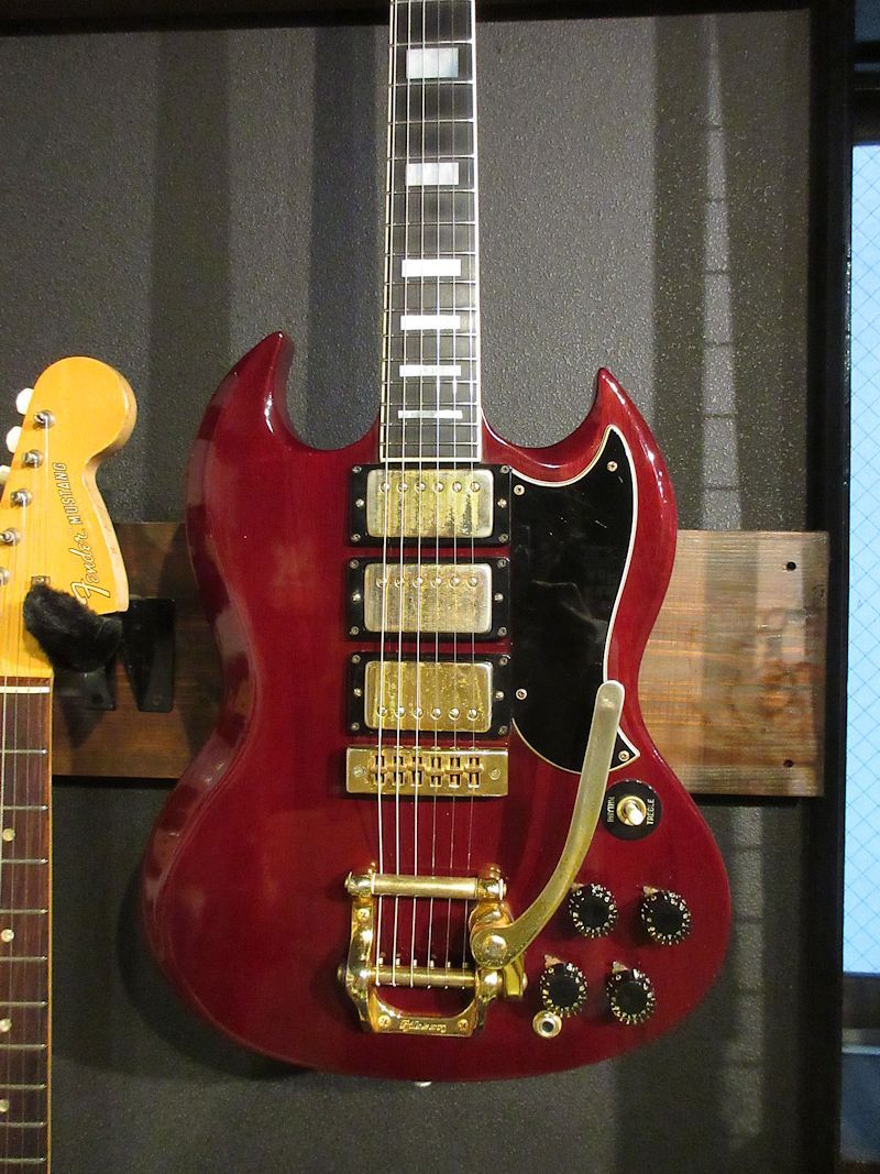 Gibson 1974 SG Custom Cherry Red Factory Bigsby（ビンテージ
