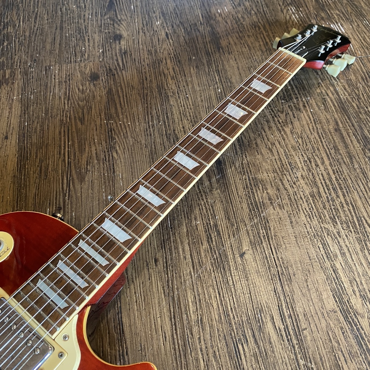 Epiphone Les Paul Standard CS 2000S 韓国製 My new baby… Epiphone les paul standard made in korea (2000) just