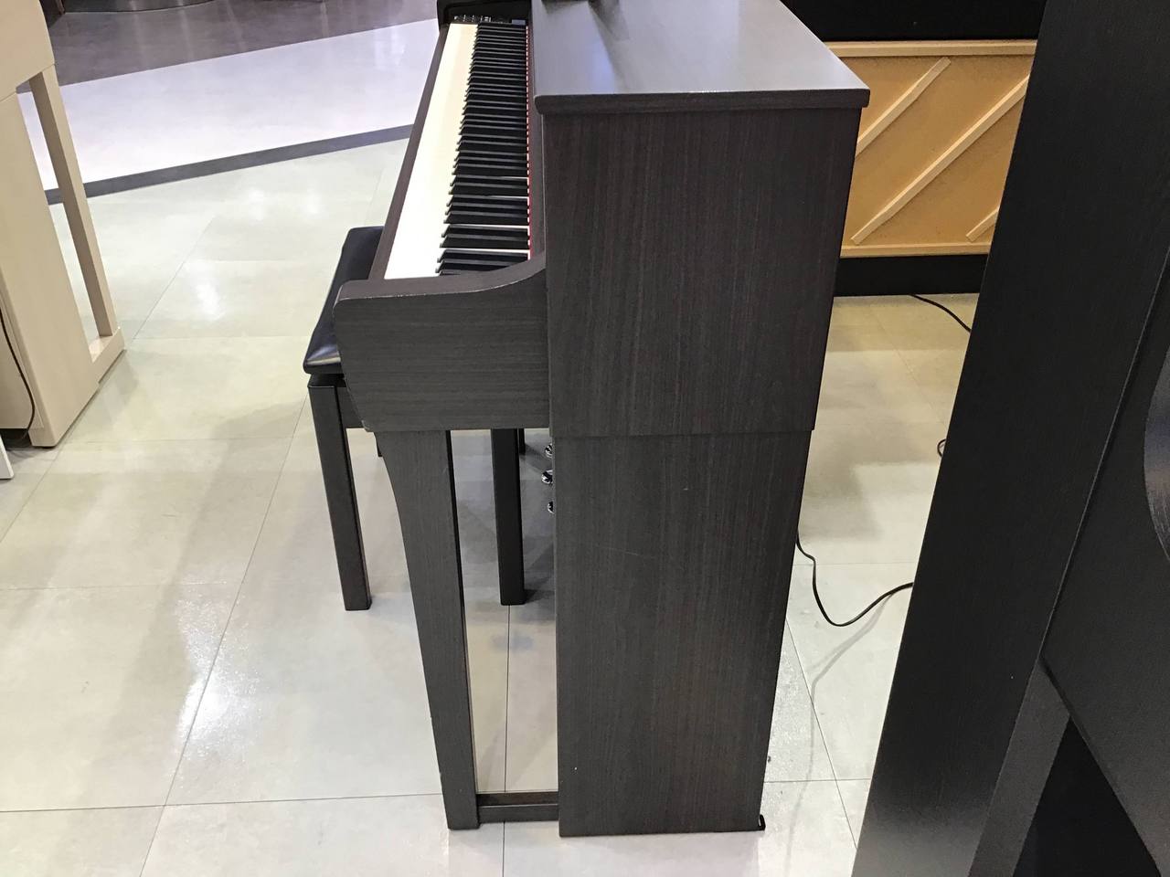 YAMAHA CLP-675(中古/送料無料)【楽器検索デジマート】 YAMAHA CLP-675(中古/送料無料)【楽器検索デジマート】