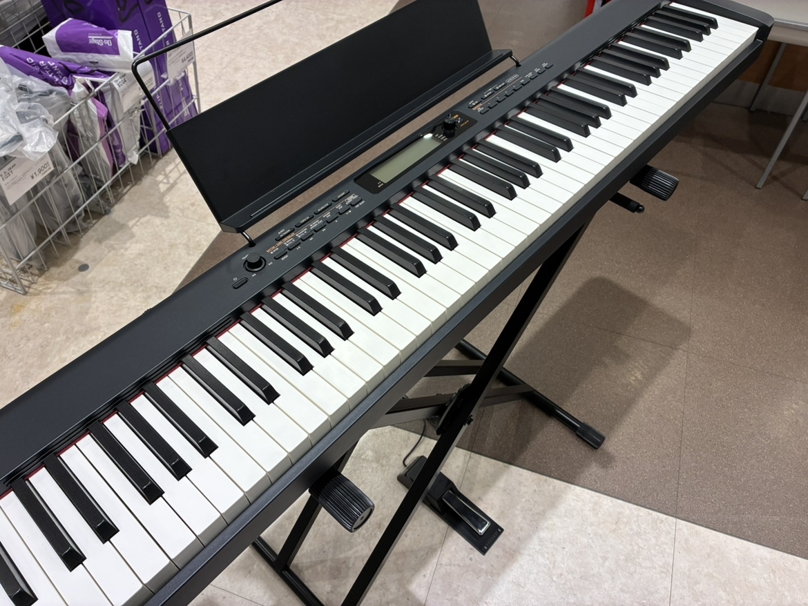 Casio CDP-S300【キーボードケース・スタンド・ペダルセット】（中古