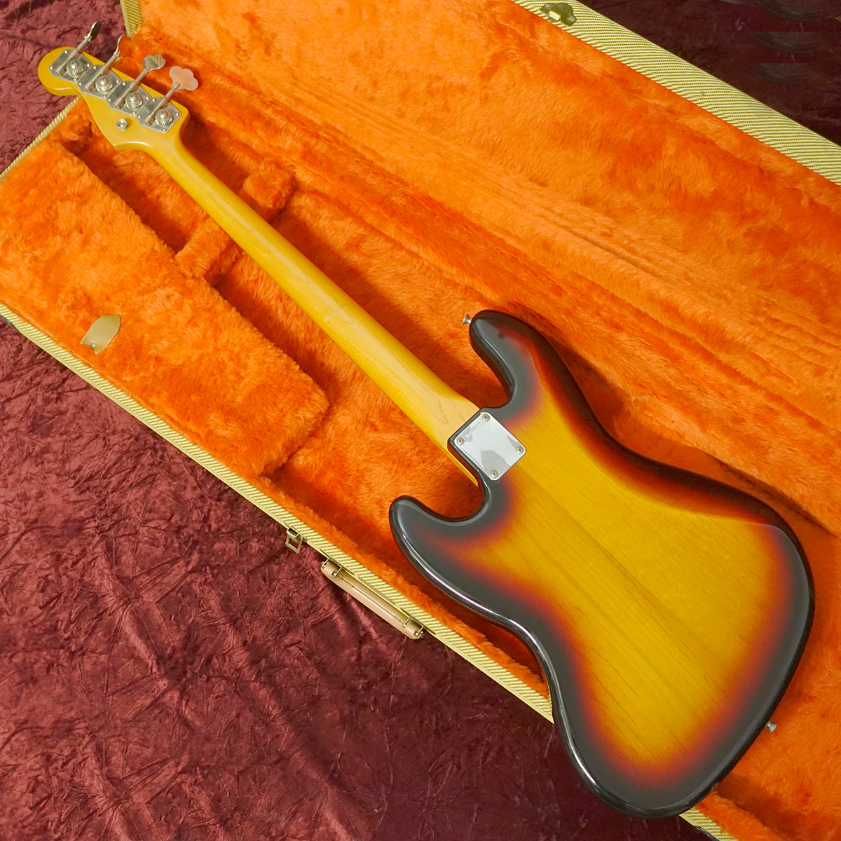 今晩まで91年Fender American Vintage 62 ジャズベース Fender American Vintage 62 Jazz Bass 3-Tone Sunburst 1990（中古