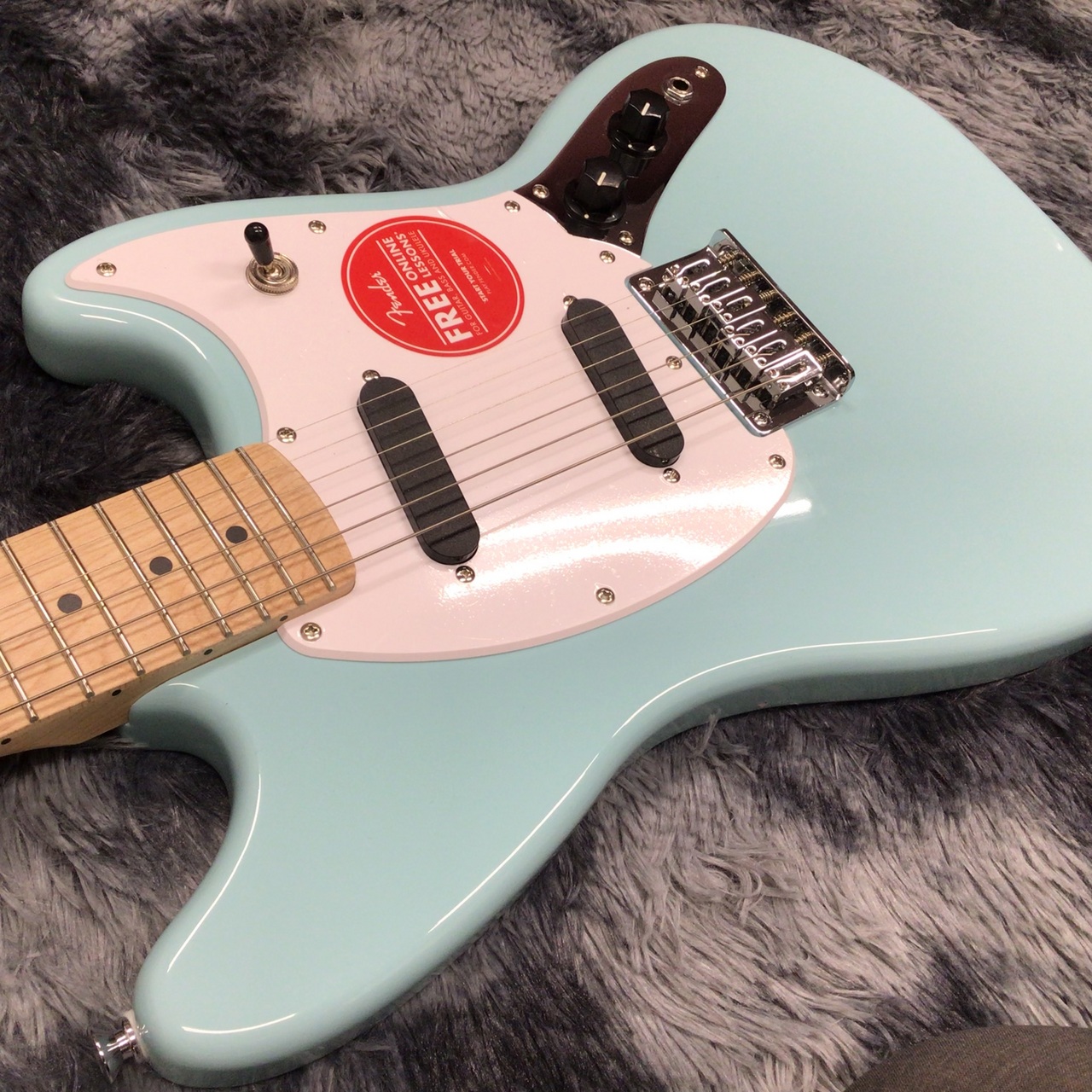 Squier by Fender Sonic Mustang / Daphne Blue【扱易いショート