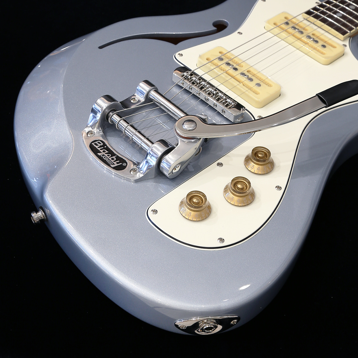 Baum Guitars Conquer 59 with Tremolo