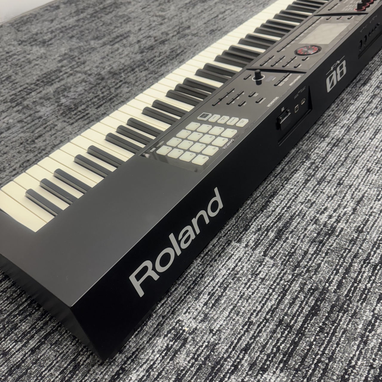Roland FA-08 Music Workstation (ローランド シンセサイザー