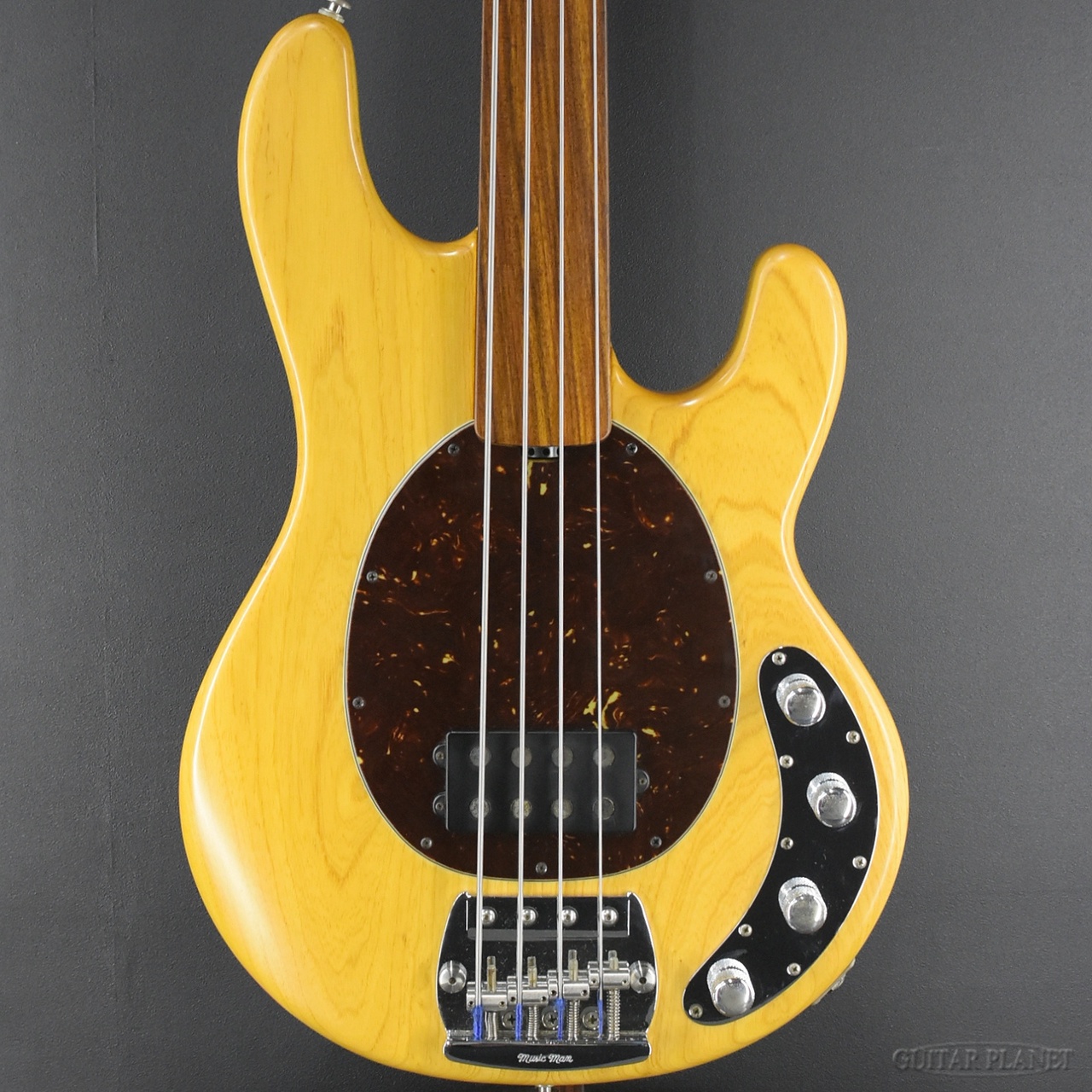 ピースページ メロウセラム 4本 MUSIC MAN StingRay 4 Fretless -Natural Velvet-【1995/USED