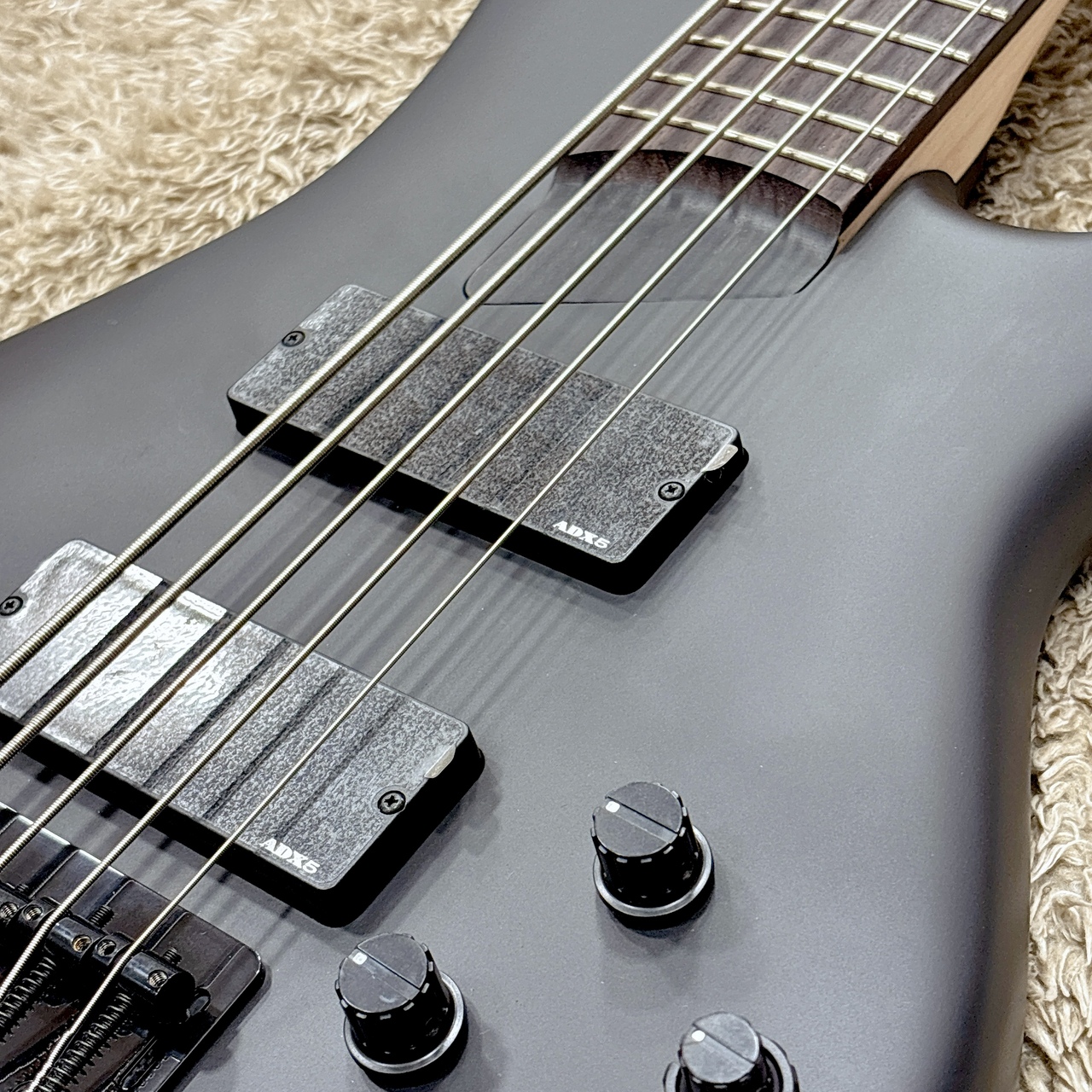 ibanez K5 5弦ベース 楽天市場】Ibanez アイバニーズ K5 BKF 5弦ベース Fieldy KORN